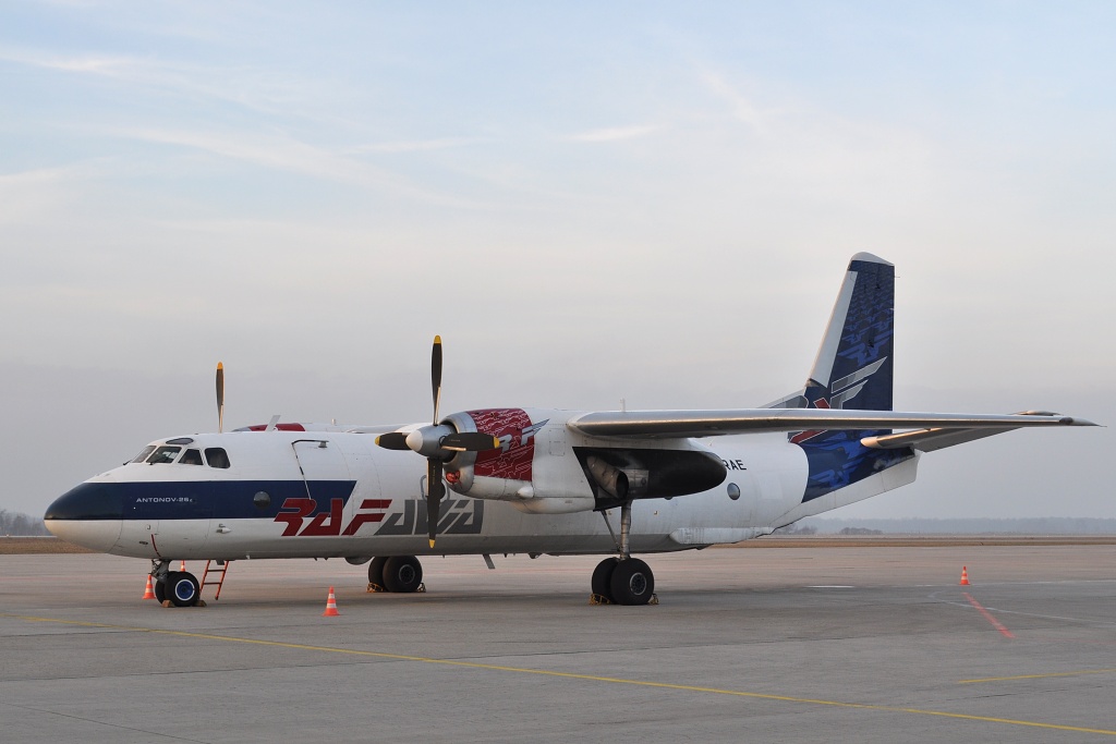 Antonov 26 Cargo YL-RAE, RAF Avia, Ostrava (OSR/LKMT), 18.01.2011, Trval zmna typu na lince od 17.01.2011