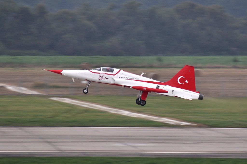 Canadair NF-5B Freedom Fighter 70-3049, Turkish Air Force (Turkish Stars), Ostrava (OSR/LKMT), 22.09.2011