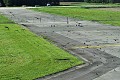Přistání na dráhu 22 mošnovského letiště v doprovodu ptactva z čeledi krkavcovitých, 14.08.2011