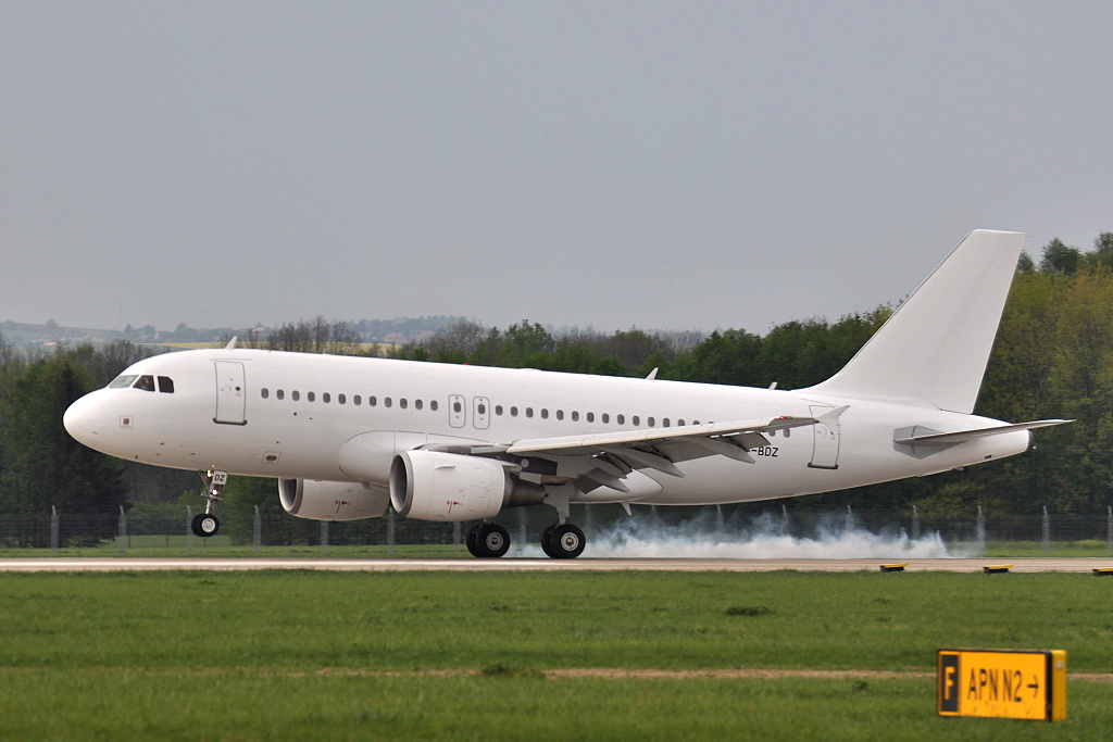 Airbus A319-100 VP-BDZ, RusLine, Ostrava (OSR/LKMT), 02.05.2012