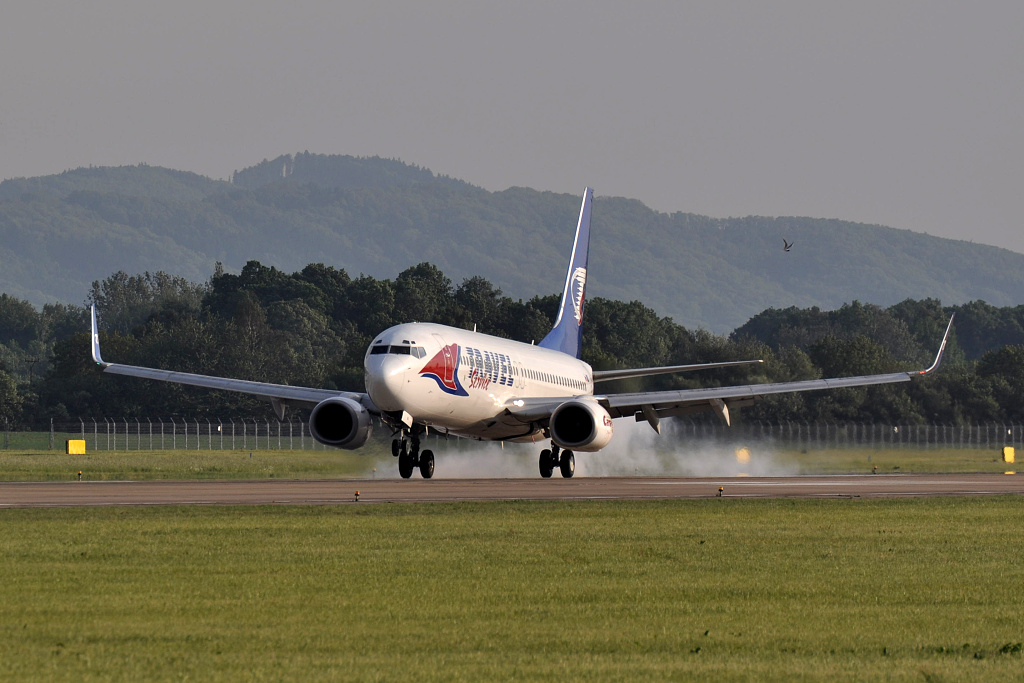 Boeing 737-800 OM-TVA, Travel Service, Bratislava - Ostrava (pozin pelet nhradnho stroje z dvodu poruchy OK-TVJ), 24.05.2012