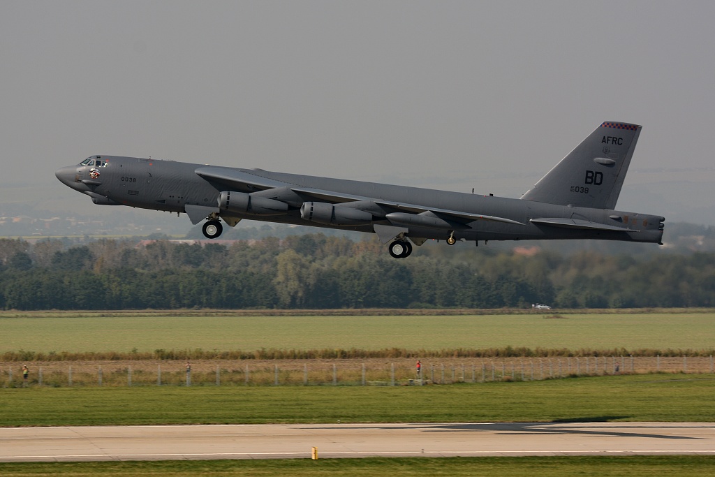 B-52H-BW 60-0038, U.S. Air Force, Ostrava ( OSR / LKMT ), 13.09.2016